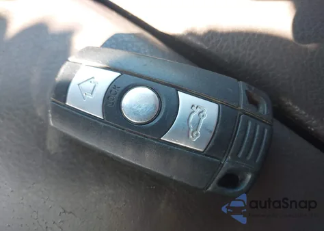 2008 BMW X5 3.0Si z USA, uszkodzony, nr VIN 5UXFE43588L022265